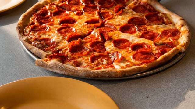 Cheese Pizza With Topping Slice.